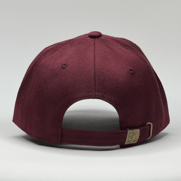 gorro de lona guinda