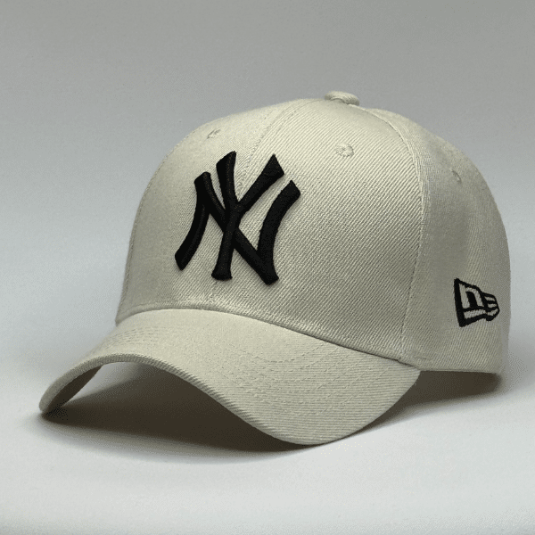 gorro de lona guinda (copia)