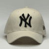 gorro de lona guinda (copia)