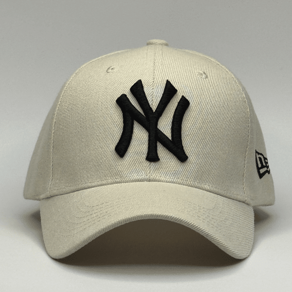 gorro de lona guinda (copia)