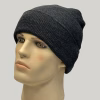 gorro beanie color guinda