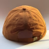 gorro poliéster color naranja atras